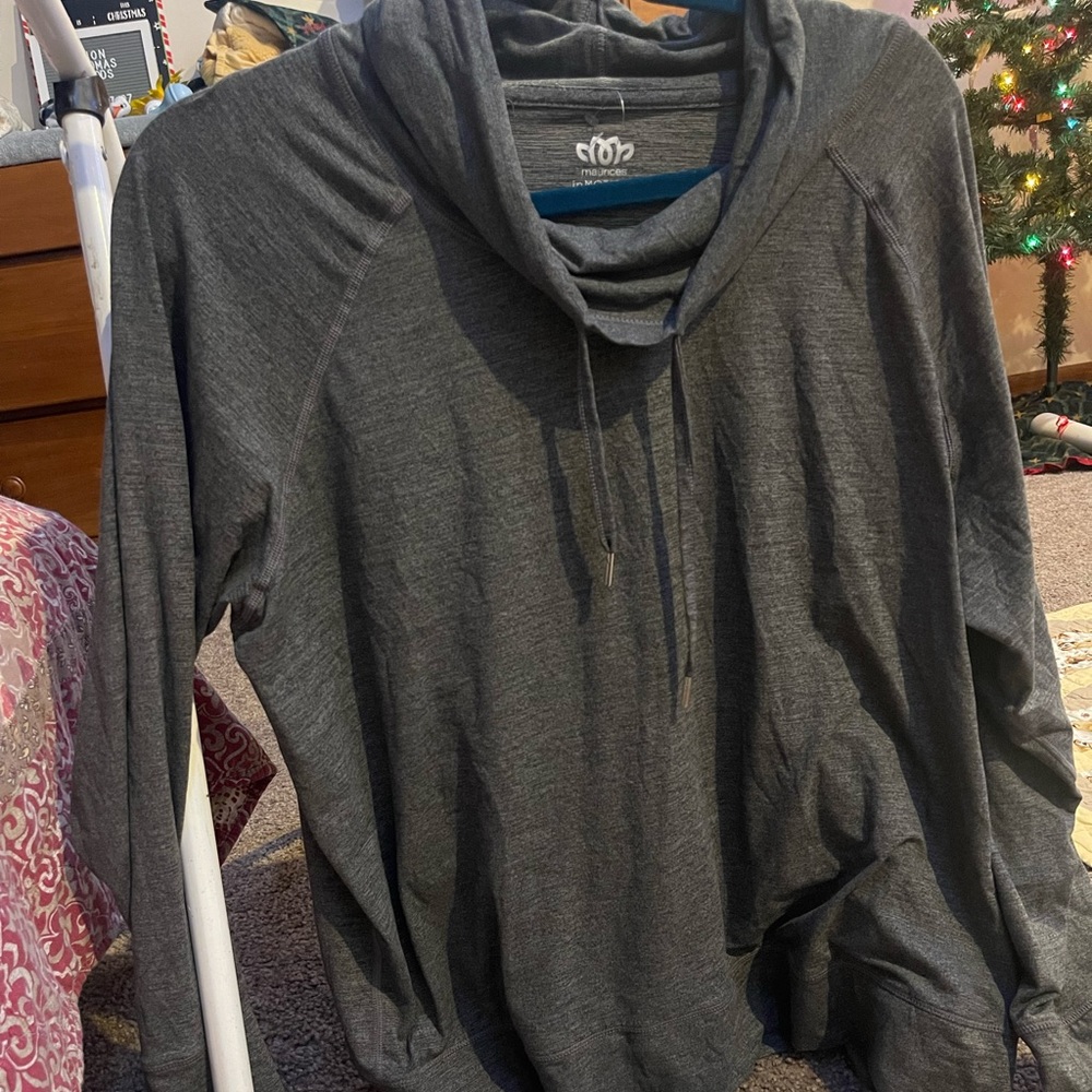 Maurices top